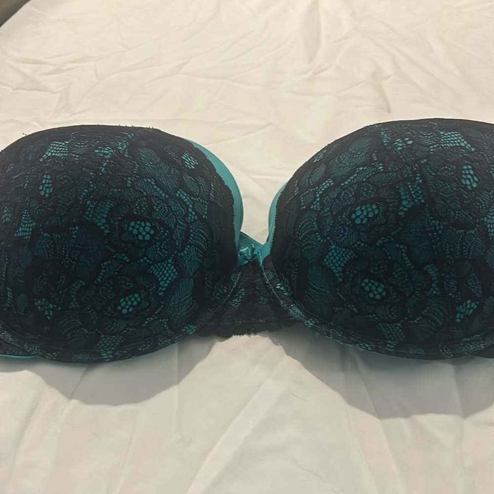 Torrid Torquise Bra with Navy Lace